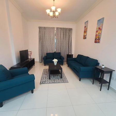 Furnished Studio Apartments For Rent In Dubai Exterior foto