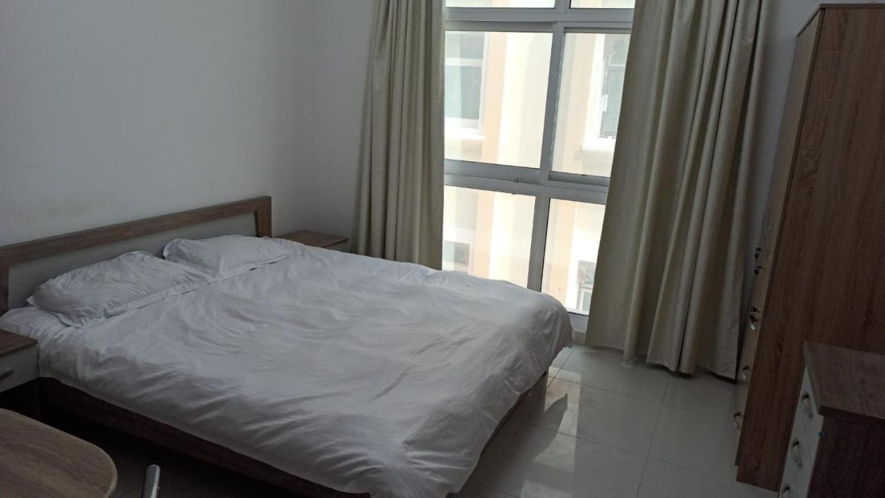 Furnished Studio Apartments For Rent In Dubai Exterior foto