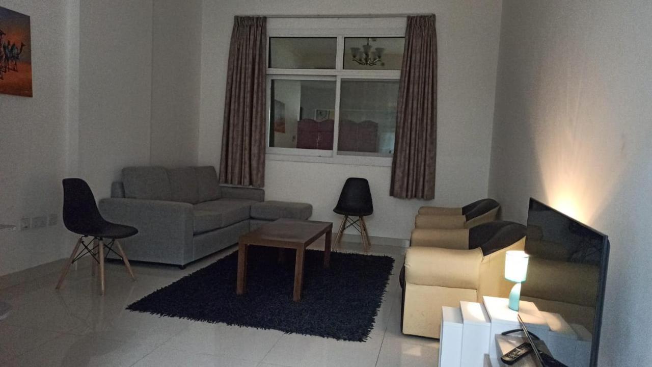 Furnished Studio Apartments For Rent In Dubai Exterior foto